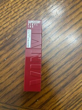 NWT Maybelline SuperStay Vinyl Ink Liquid Lipstick 55 royal